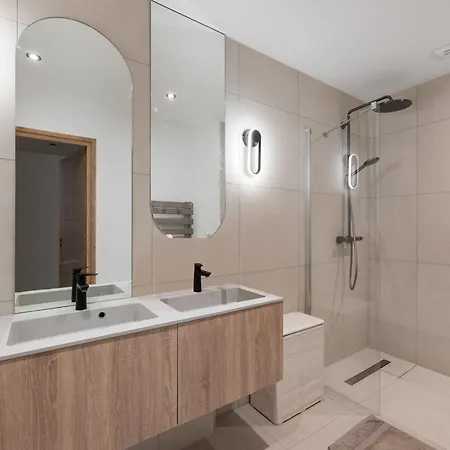Spacieux Moderne A Megeve, 6 Personnes - Fr-1-569-129 * Megève
