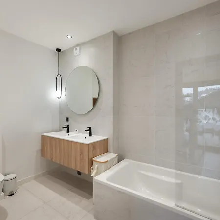 Spacieux Moderne A Megeve, 6 Personnes - Fr-1-569-129 *